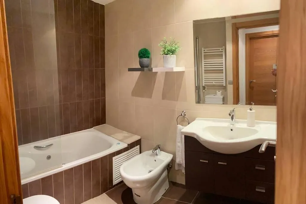 Apartamento Con Gran Jardin Privado Apartment Figueres  Spain